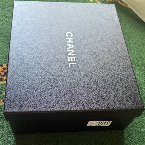 CHANEL Cream Mesh Mules - Picture 5 of 5